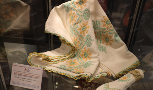 الاحتفاء بالصانعات المغربيات في باريس عبر معرض “المغرب بصيغة المؤنث”