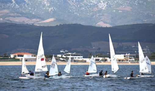 المضيق .. اختتام الدورة الـ 35 لكأس المسيرة الخضراء للزوارق الشراعية