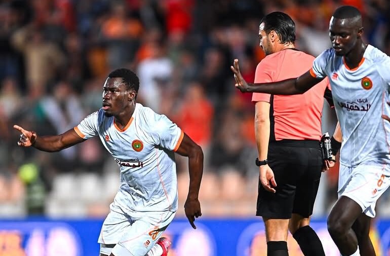 نهضة بركان يتأهل الى دور المجموعات لدوري أبطال إفريقيا بعد تجاوزه الأهلي الليبي