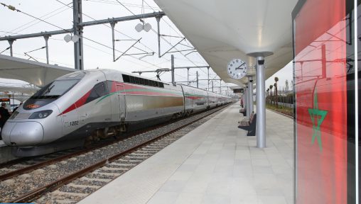 تخصيص قطار ” البراق ” لنقل جماهير اسود الاطلس بعد نهاية وديتي موزمبيق واوغندا