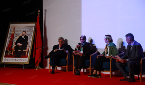 ندوة دولية بطنجة تسلط الضوء على رهانات النقل الصحي