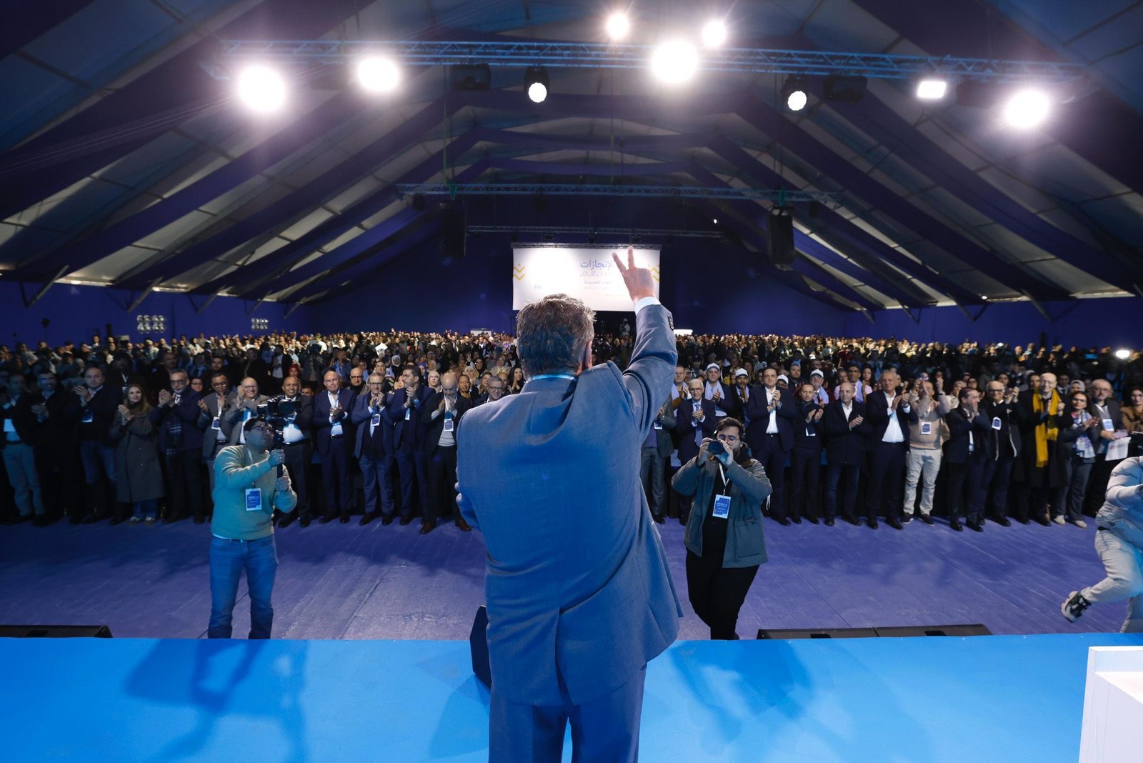 أخنوش من طنجة: الحكومة واجهت الأزمات بقرارات جريئة