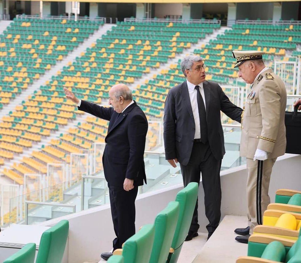 نية لعمى في عكازه. 10 تحديات تعترض الجزائر أمام بوركينافاسو في ملعب عالمي 