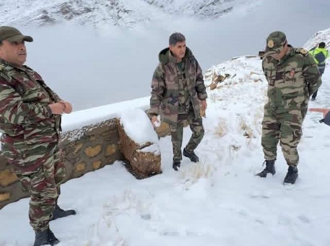 ‎شيشاوة. السلطات تصعد الجرافات والكاسحات إلى أعالي جماعة أداسيل. كيف ؟ ولماذا؟