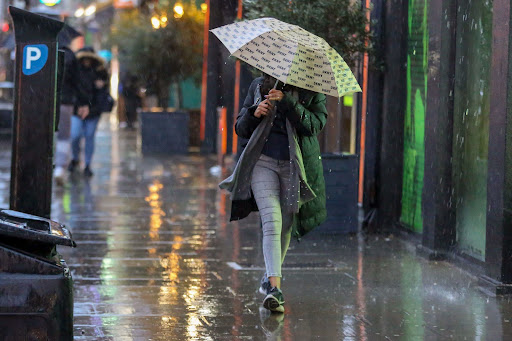 أمطار الخير تُنعش حقينة السدود: سلا تتصدر المقاييس بـ 77 ملم والرباط والقنيطرة في الواجهة 