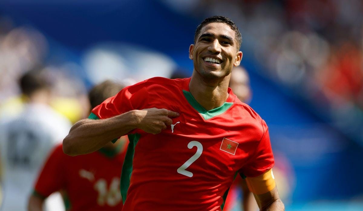 الأسد حكيمي يسابق الزمن للحاق بموقعة مالي.. والقرار النهائي بيد الطاقم الطبي 