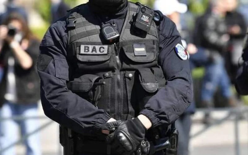 تصفيـ.ـة شاب مغربي بوابل من الرصـ.ـاص في الشارع بفرنسا.. ما القصة؟