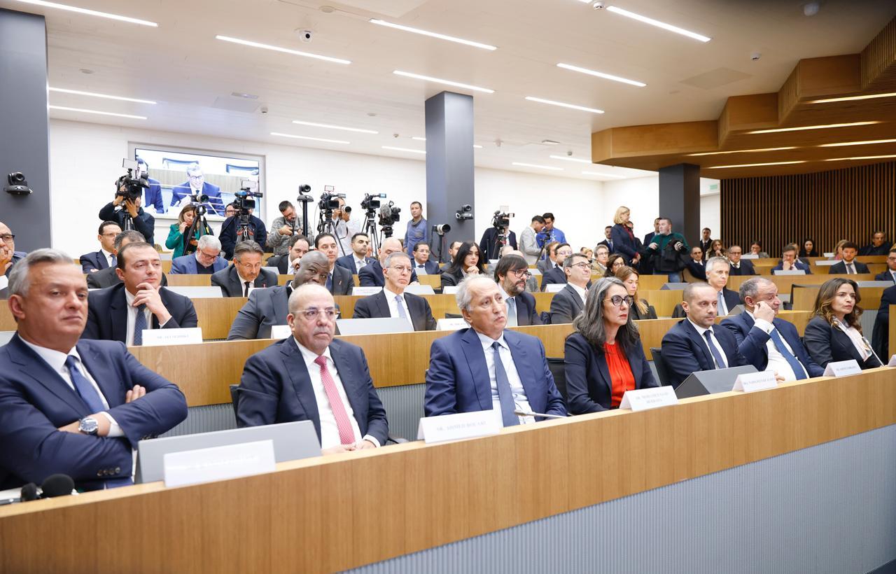 زيدان: العلاقات الاقتصادية المغربية الإسبانية تشهد دينامية استثنائية