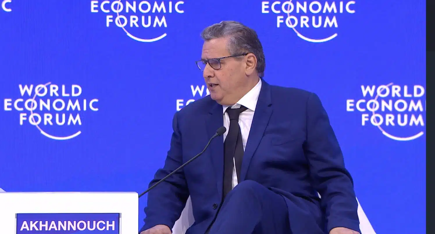 أخنوش يحل بـ”دافوس” لتمثيل المغرب في الدورة الـ 56 للمنتدى الاقتصادي العالمي