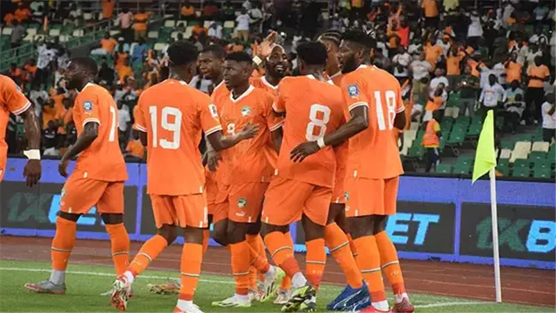 ​الأفيال تدهس طموح الخيول بثلاثية وتضرب موعداً مع الفراعنة في ربع النهائي