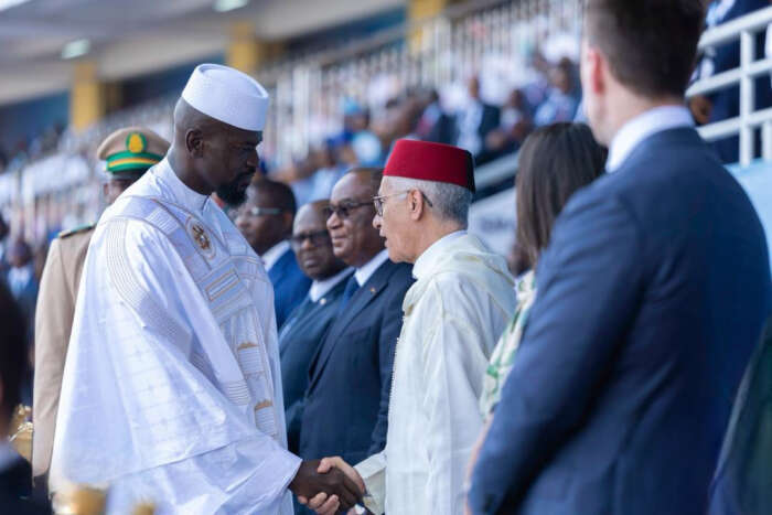 الطالبي العلمي يمثل الملك في مراسم تنصيب الرئيس المنتخب لجمهورية غينيا