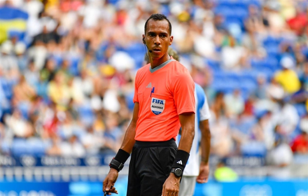 عاجل.. هذا هو الحكم الرسمي لمباراة المغرب أمام الكاميرون