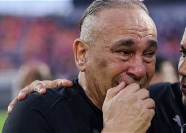 إريك يتوعد حسام حسن بهزيمة نكراء بأقدام كوموندو أوسيمين ..والاتحاد المصري جهز قرار الإقالة