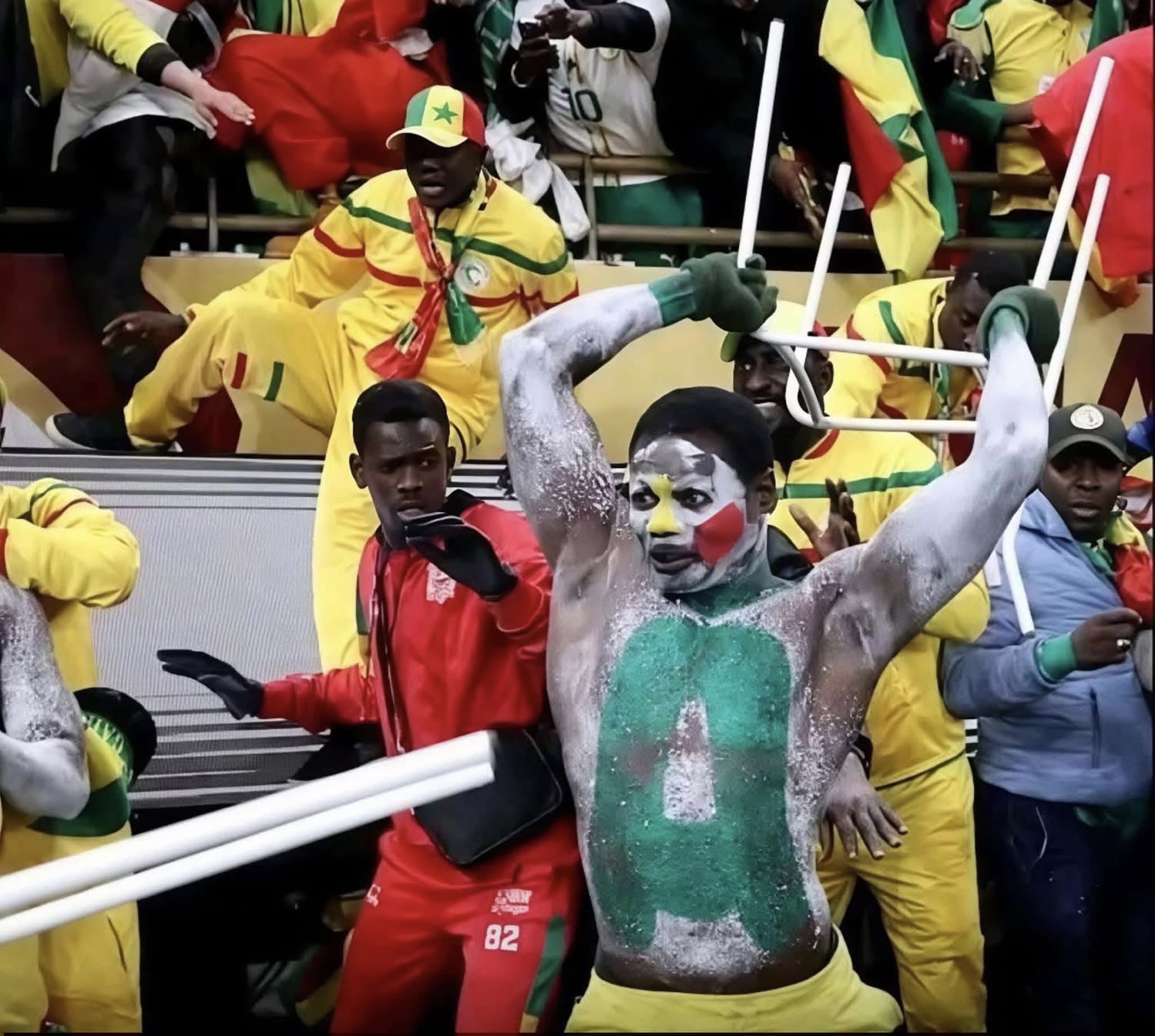 بدء محاكمة المتورطين في الاعتداء على حارس أمن خاص بملعب مولاي عبد الله