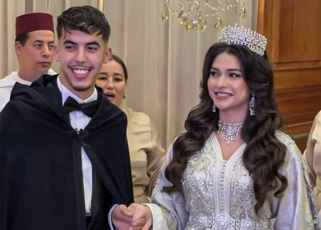 ياسر الزابيري وفرح الخليفي… أسرار زفاف مغربي مر بدون طقس حناء العروس