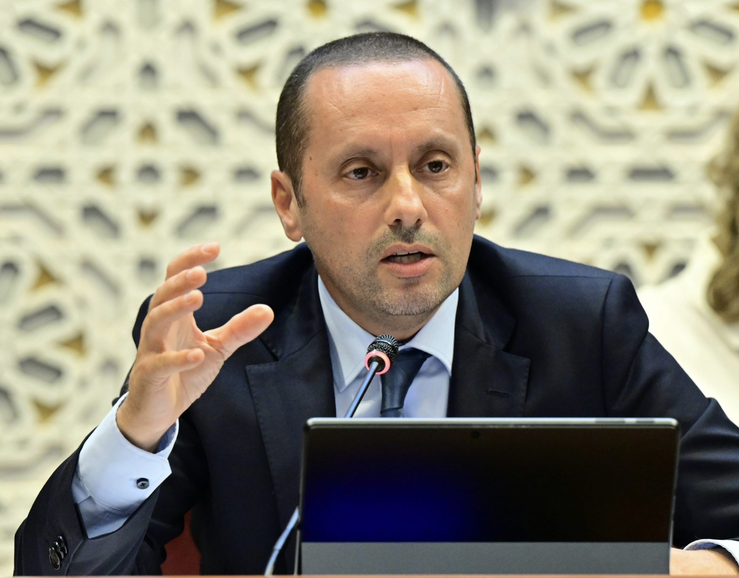 ​وزارة الصحة تستدعي المهنيين الراغبين في “التقاعد النسبي” لعرض ملفاتهم على المجلس الصحي