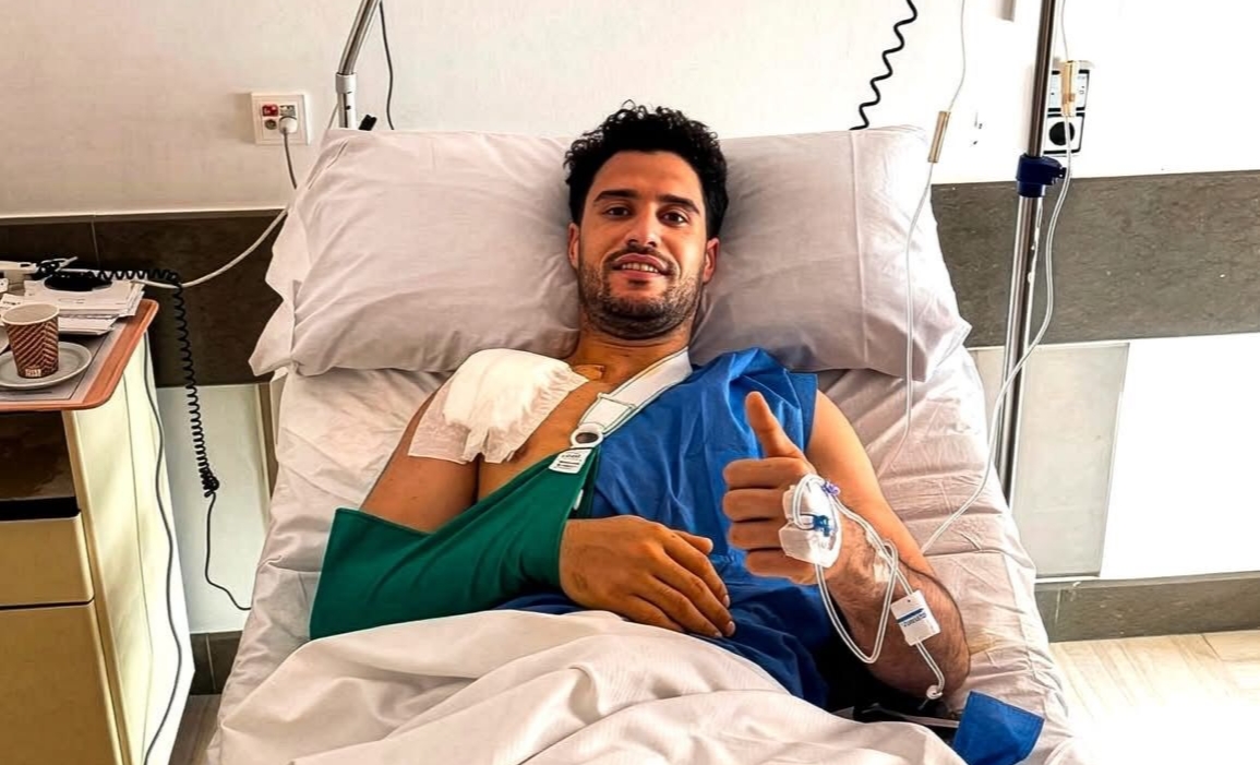 نجاح العملية الجراحية للحارس الدولي منير الكجوي في إسبانيا
