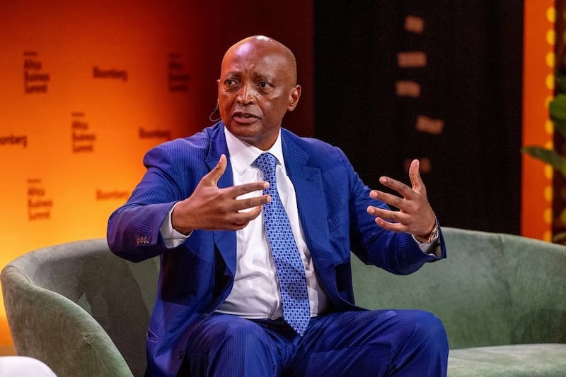 بعد “شبهة” قرارات لجنة الانضباط.. موتسيبي يتحرك لترقيع ما تبقى من شرف “الكاف”