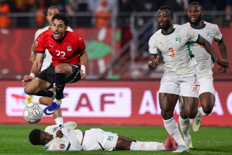 ​الفراعنة إلى المربع الذهبي.. مصر تطيح بكوت ديفوار في ليلة تألق صلاح ومرموش