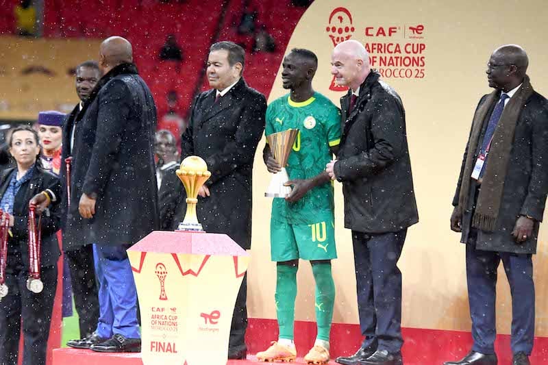 الأمير مولاي رشيد يترأس حفل اختتام كأس إفريقيا للأمم ويسلم الكأس للمنتخب السنغالي