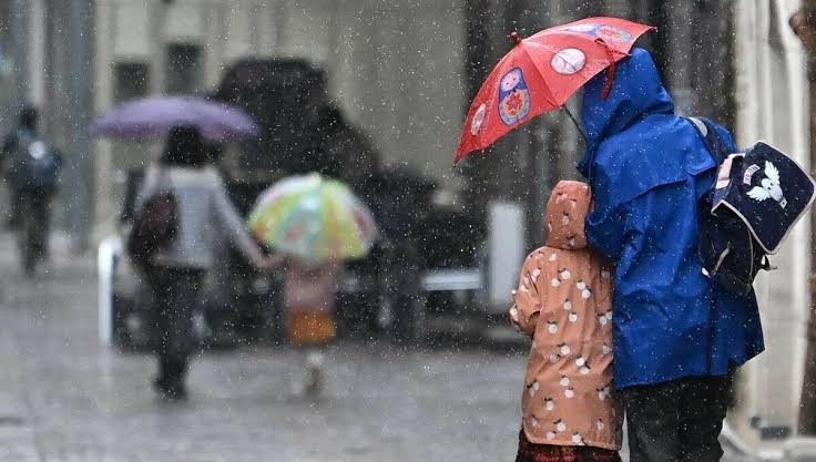 ​استنفار في سوس.. سوء الأحوال الجوية يدفع مديريات التعليم بأكادير وإنزكان واشتوكة لتعليق الدراسة