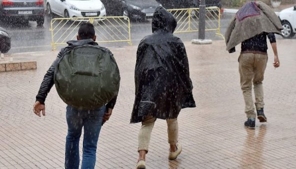 بسبب “النشرة الحمراء”.. مديرية التعليم بالصويرة تعلن تعليق الدراسة يومي الجمعة والسبت