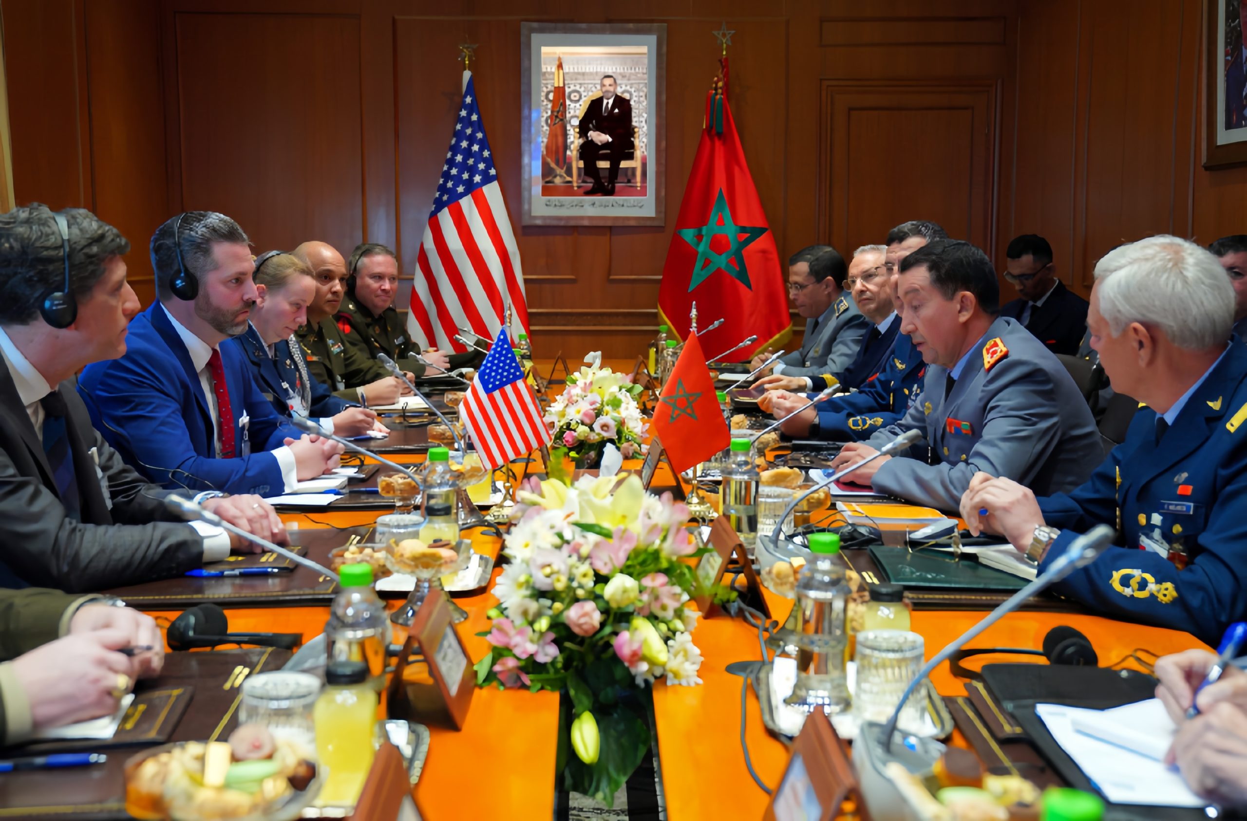 بتعليمات ملكية.. لوديي يستقبل مساعد نائب وزير الدفاع الأمريكي للشؤون الإفريقية بالرباط