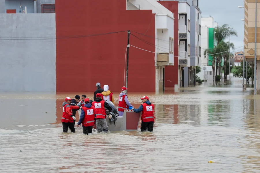 القصر الكبير.. تعبئة ميدانية شاملة لمختلف المتدخلين لاحتواء أضرار ارتفاع منسوب وادي اللوكوس
