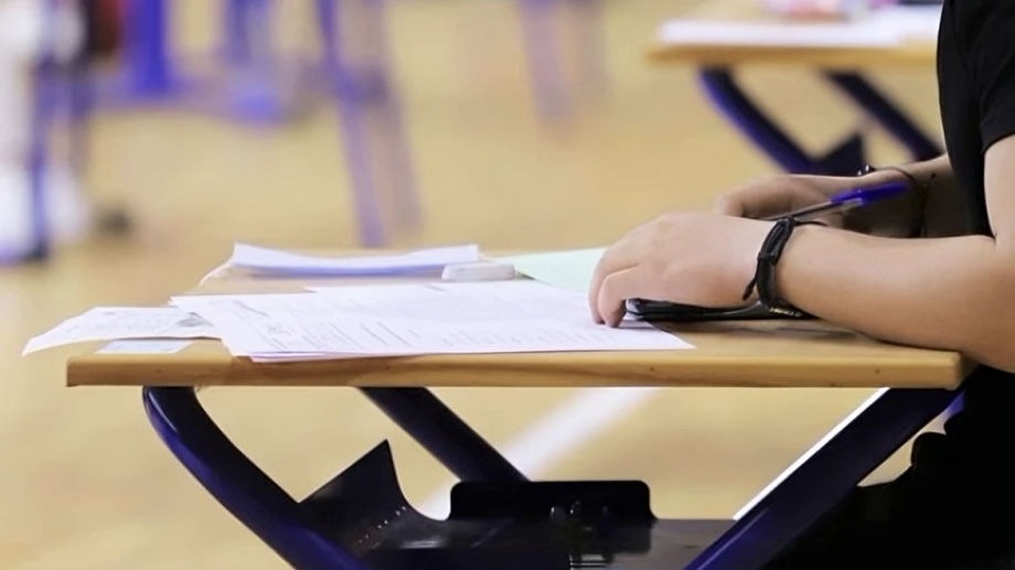 تسريب مواضيع امتحانات بمدارس الريادة يجرّ وزارة التربية الوطنية إلى قرارات عاجلة