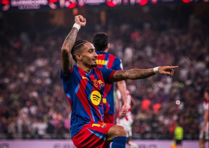 برشلونة يطيح بريال مدريد ويتوج بالسوبر الإسباني للمرة 16 في تاريخه