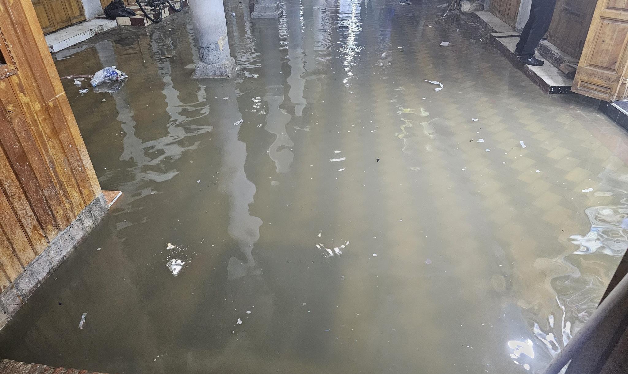 ارتفاع منسوب وادي اللوكوس.. مسؤول يؤكد استمرار التدابير الوقائية لحماية السكان