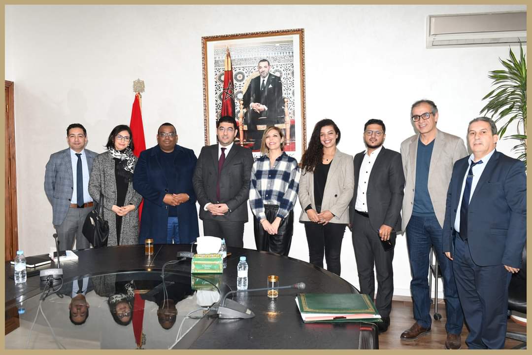 مشاكل الخريجين على طاولة اجتماع الوزير بنسعيد بمكتب جمعية  (AL ISADAC)