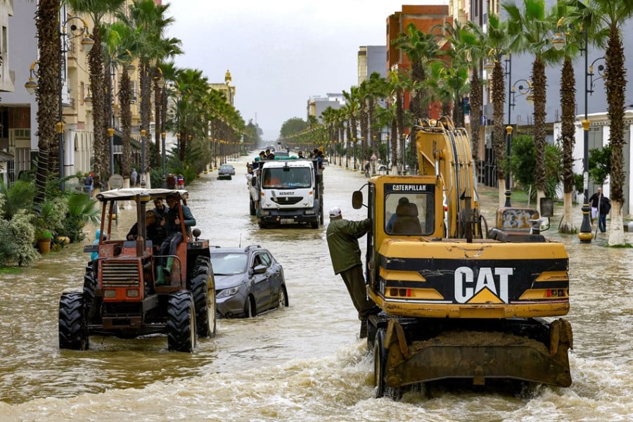 الدافري يكتب.. ليوناردو.. العاصفة التي تسببت في الإخلاء الكامل لمدينة القصر الكبير.. لماذا نمنح العواصف أسماء بشرية؟