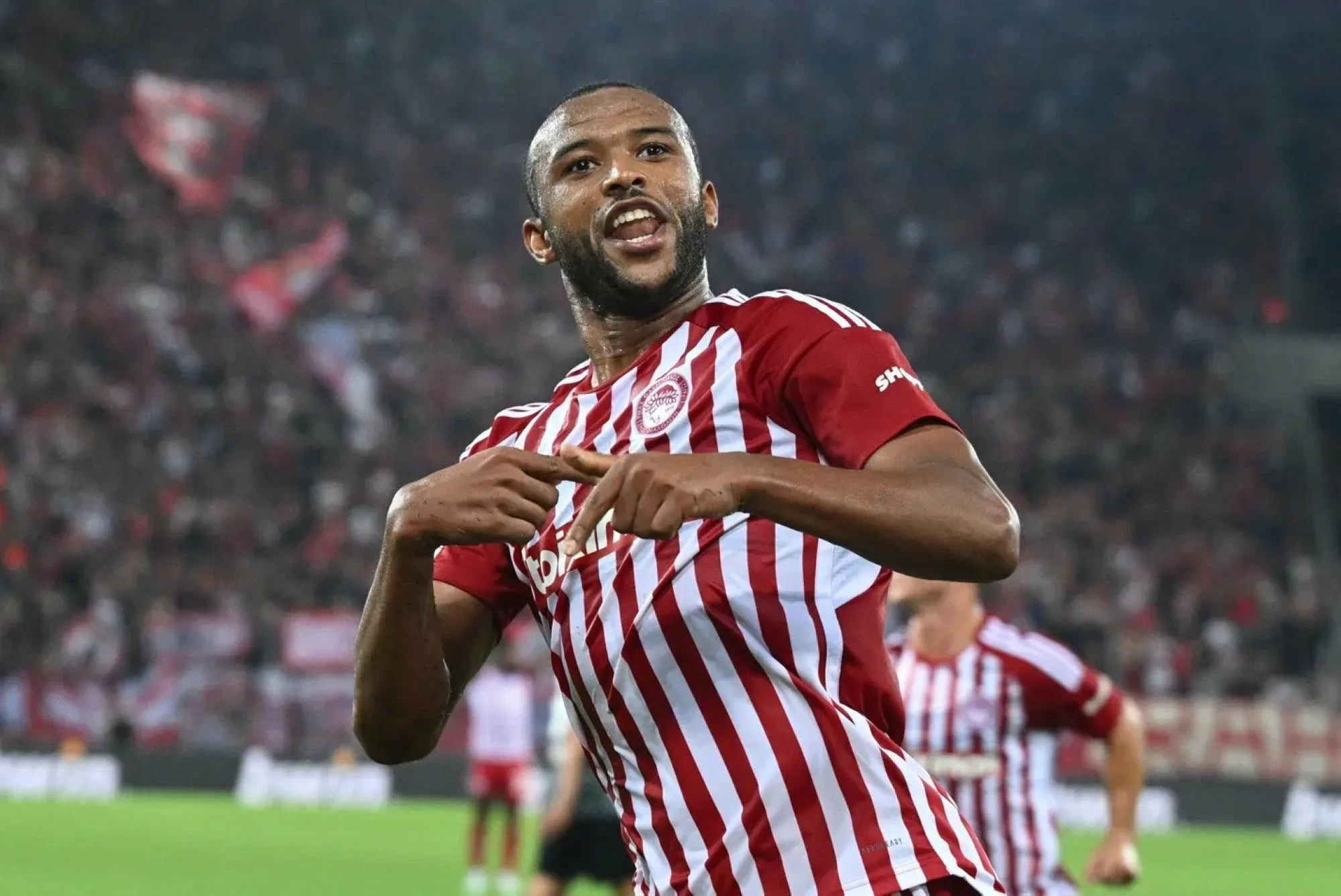 أيوب الكعبي يقتحم نادي العظماء.. التاسع عالمياً في تصنيف هدافي العقد الثالث