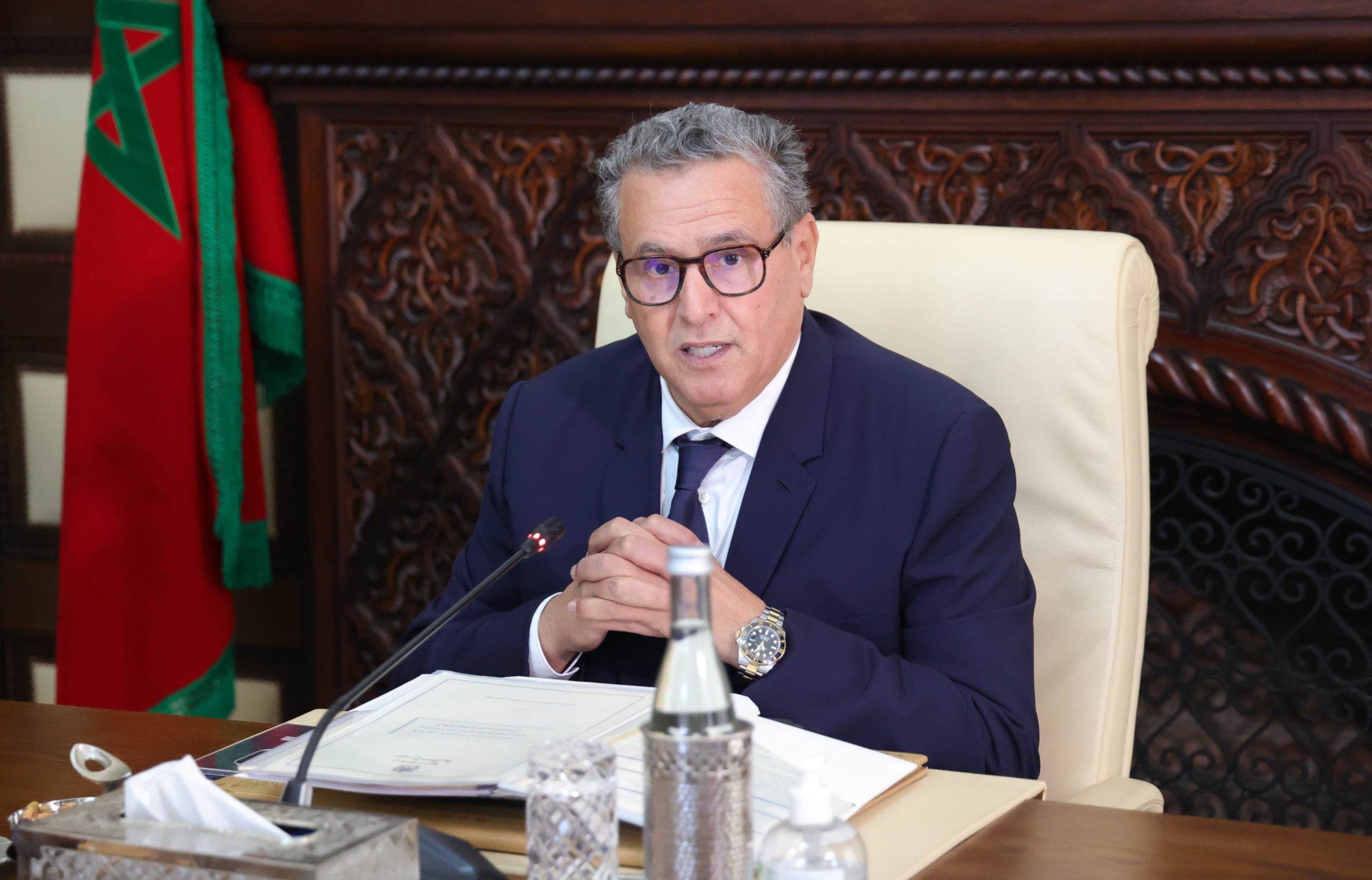 أخنوش يشدد على أهمية الدعم المباشر كـ “لبنة مركزية” في الورش الملكي للحماية الاجتماعية