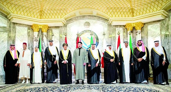 عاجل| أزمة الخليج. بلاغ من الديوان الملكي : جلالة الملك أجرى عدة اتصالات هاتفية مع إخوانه أصحاب الجلالة و السمو