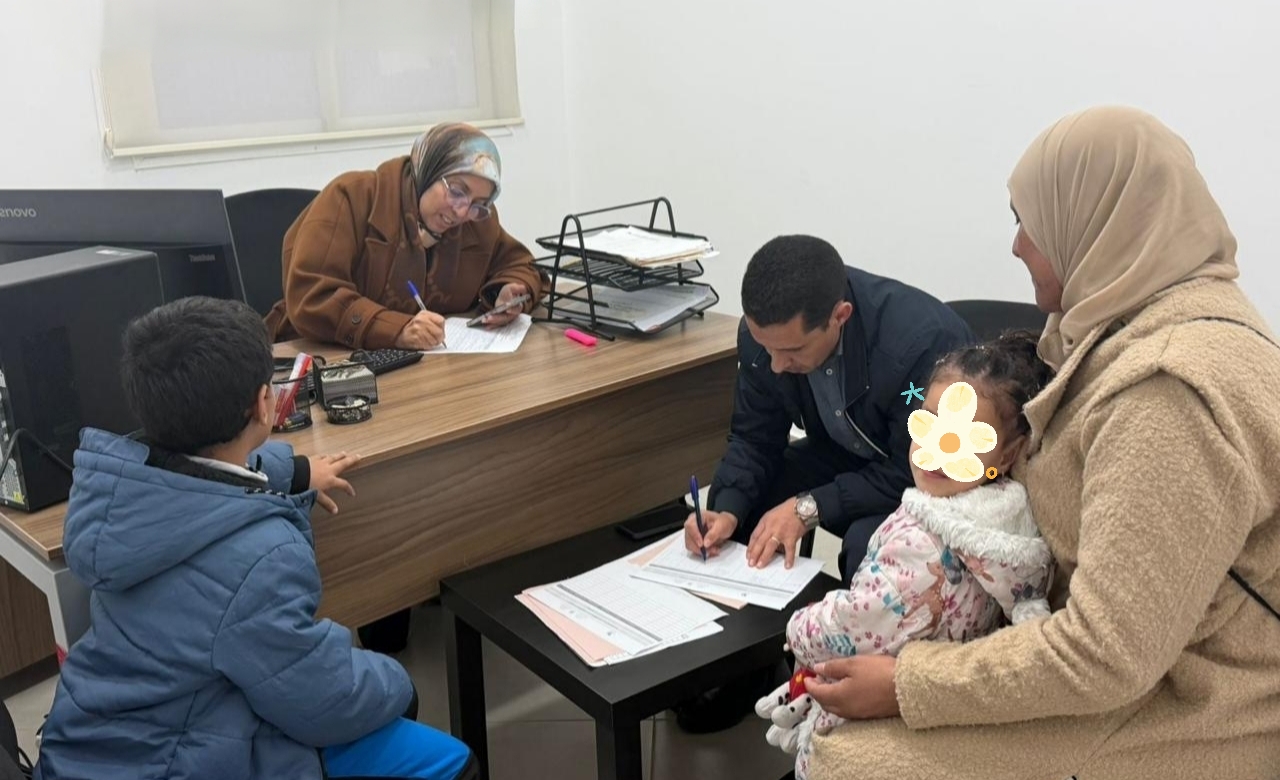 مبادرات إنسانية وتربوية نوعية لدعم تمدرس أطفال الأسر المتضررة من فيضانات القصر الكبير