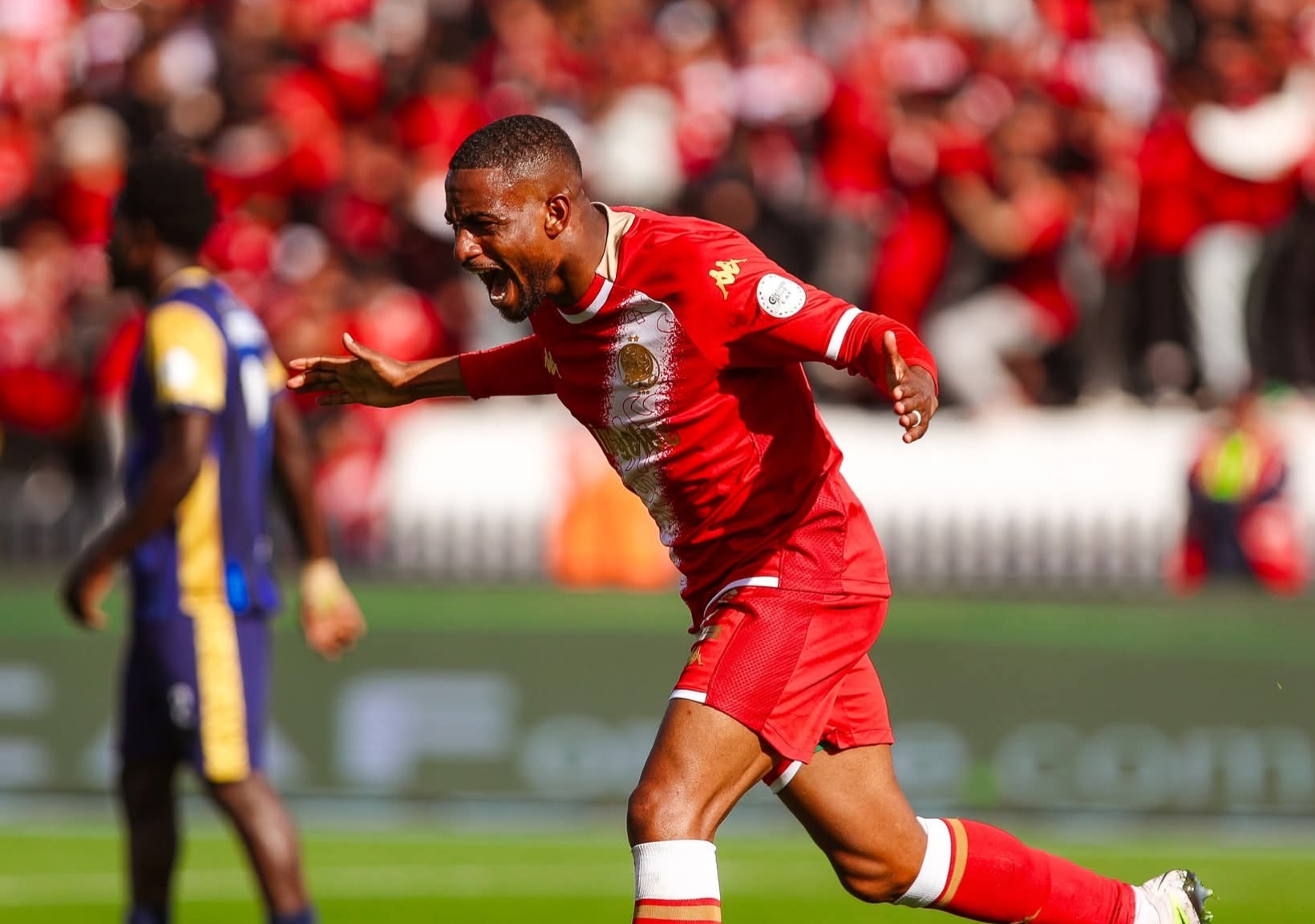 ​الوداد الرياضي يعبر إلى ربع نهائي “الكاف” بثنائية في مرمى عزام التنزاني