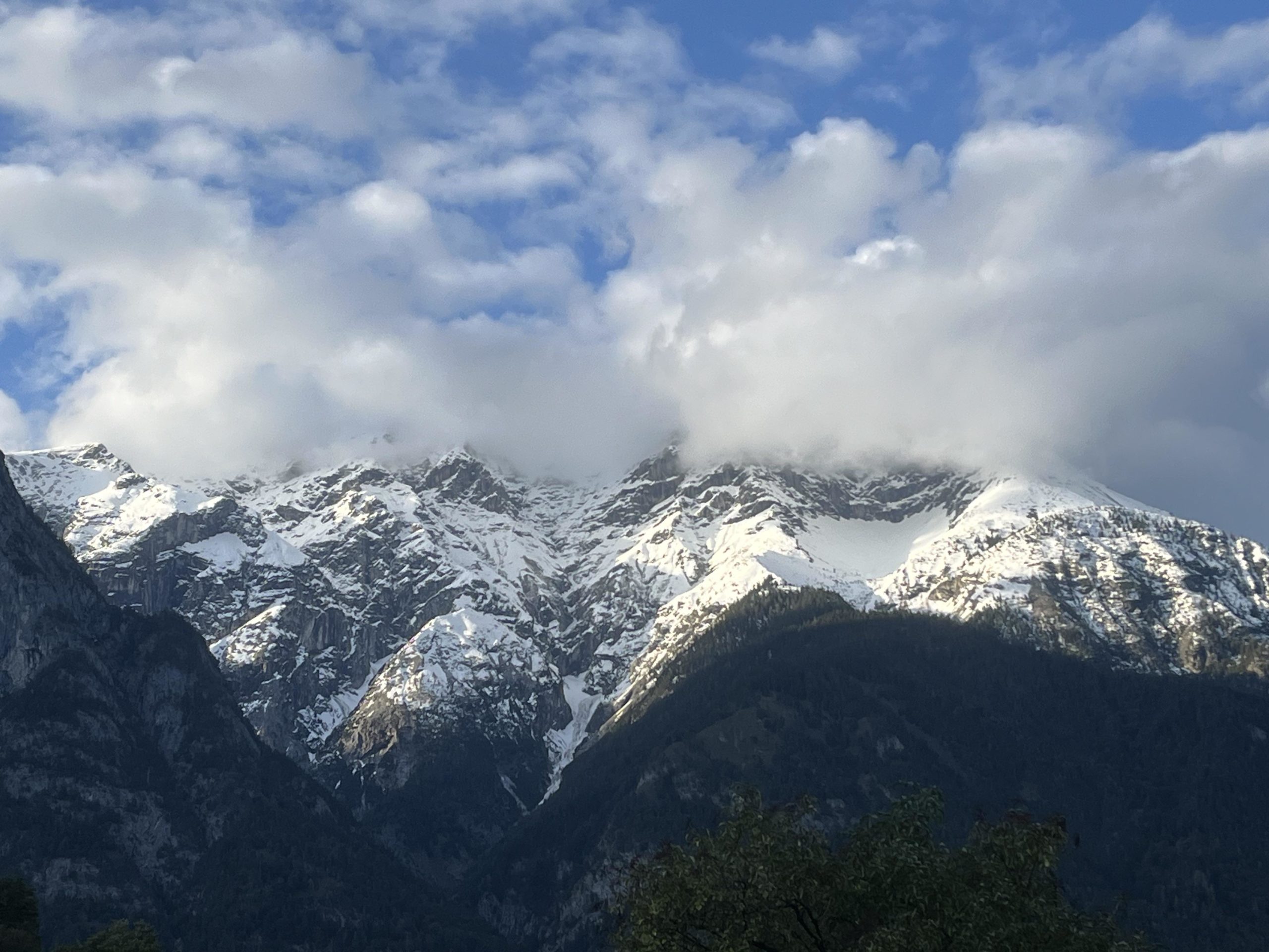 طقس الثلاثاء.. أجواء باردة مع تكون صقيع وسحب منخفضة بعدد من المناطق