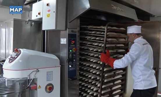 مديرية حموشي تعبئ وحدات متنقلة لتأمين تموين ساكنة القصر الكبير المتضررة من الفيضانات