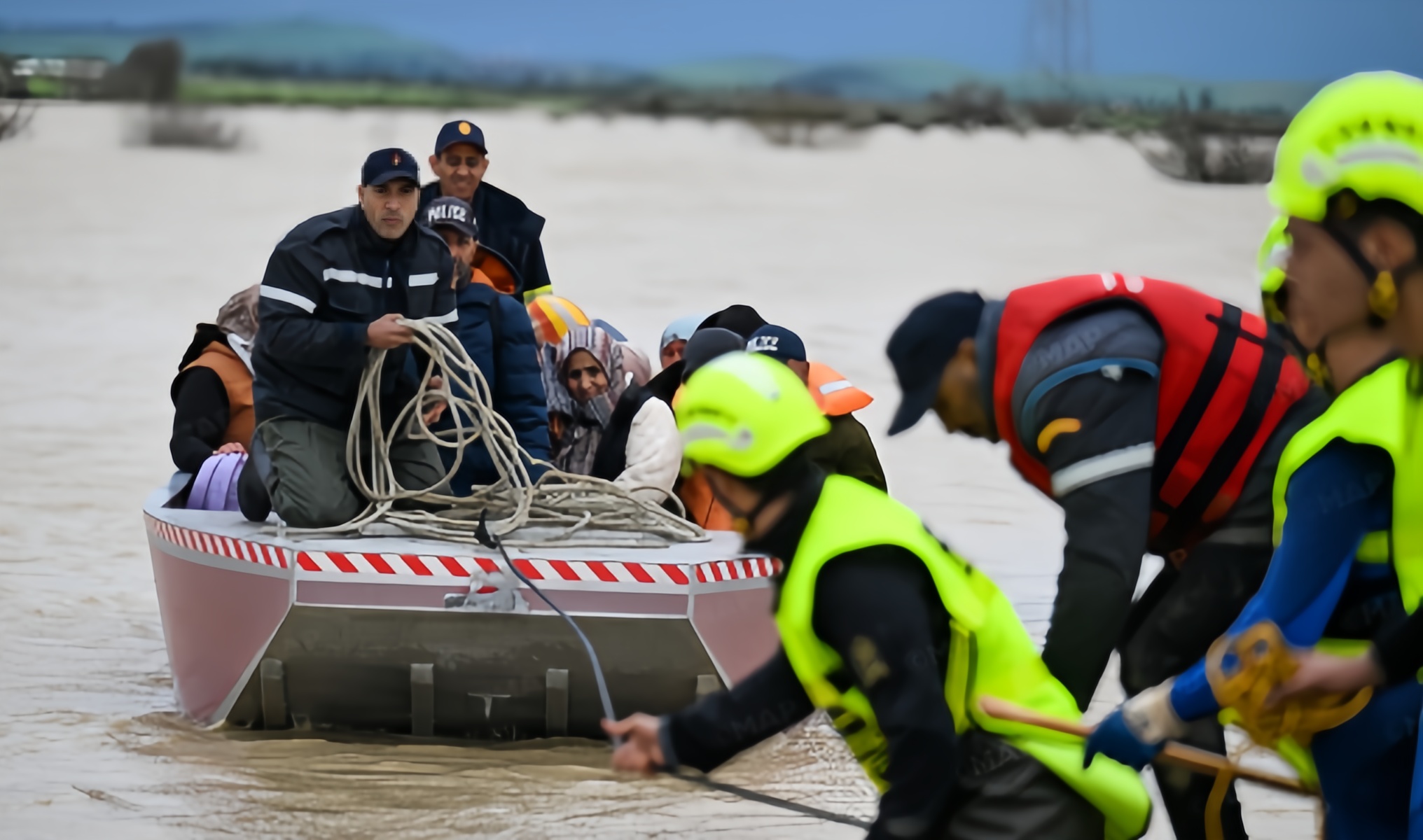 من المناطق المغمورة إلى مراكز الإيواء.. تفاصيل عملية “الإنقاذ الاستباقي” بسيدي سليمان