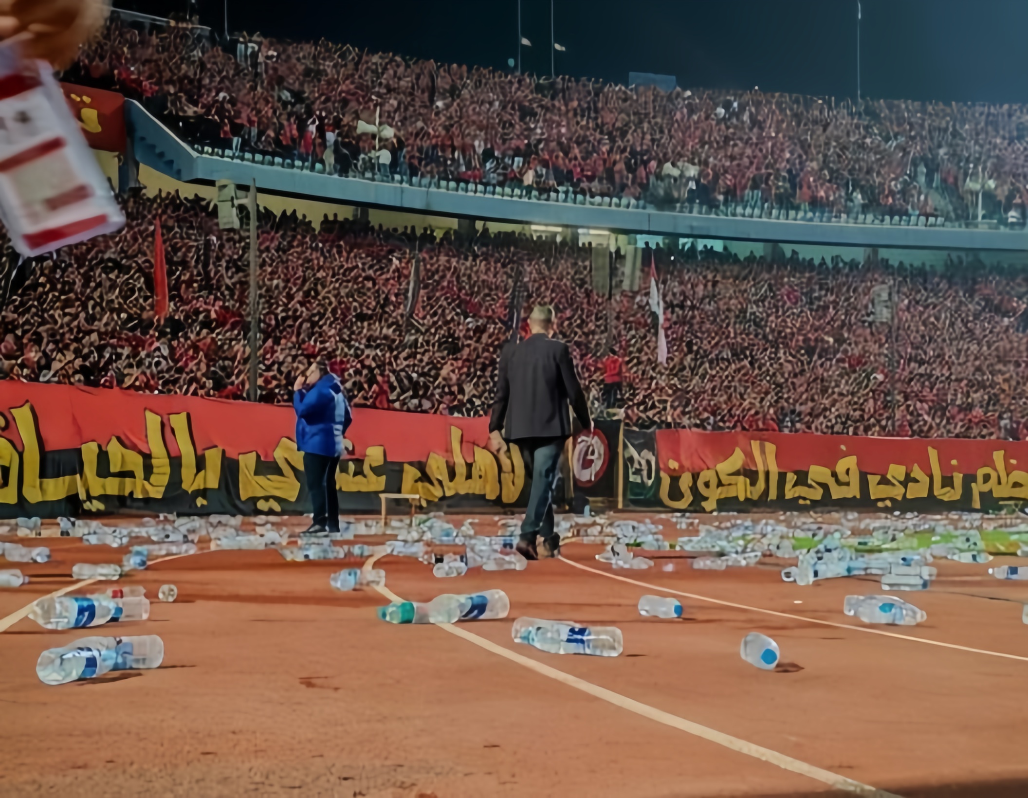 الأهلي المصري يخرج عن صمته ببيان رسمي.. ماذا حدث في مباراتي الجيش الملكي؟