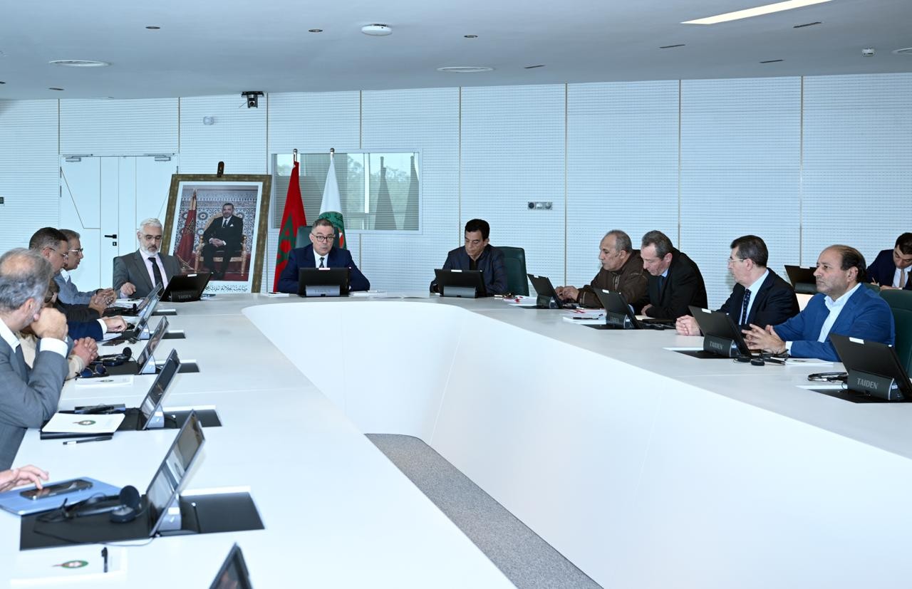 برئاسة لقجع.. الجامعة تضع خارطة طريق لمستقبل الكرة الوطنية وتعديلات جوهرية في العصبة الاحترافية