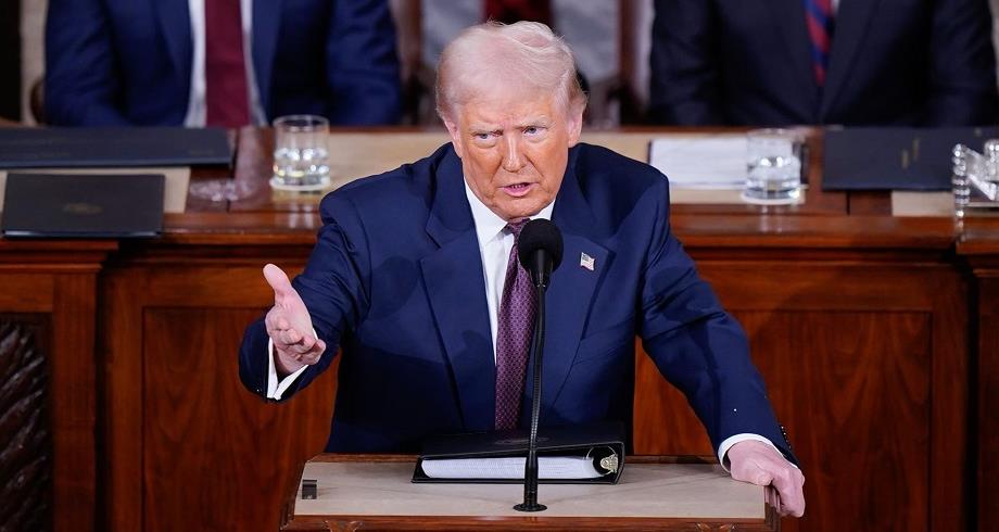 الرئيس ترامب يسلط الضوء على قوة الاقتصاد الأمريكي في خطابه حول حالة الاتحاد