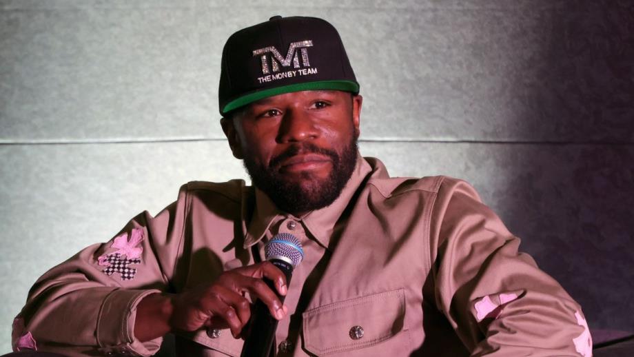 فلويد مايويذر سيعود من اعتزال الملاكمة