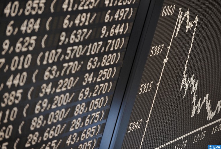 مؤشر “ستوكس 600” الأوروبي يلامس قمة تاريخية مع تبدد المخاوف بشأن الذكاء الاصطناعي