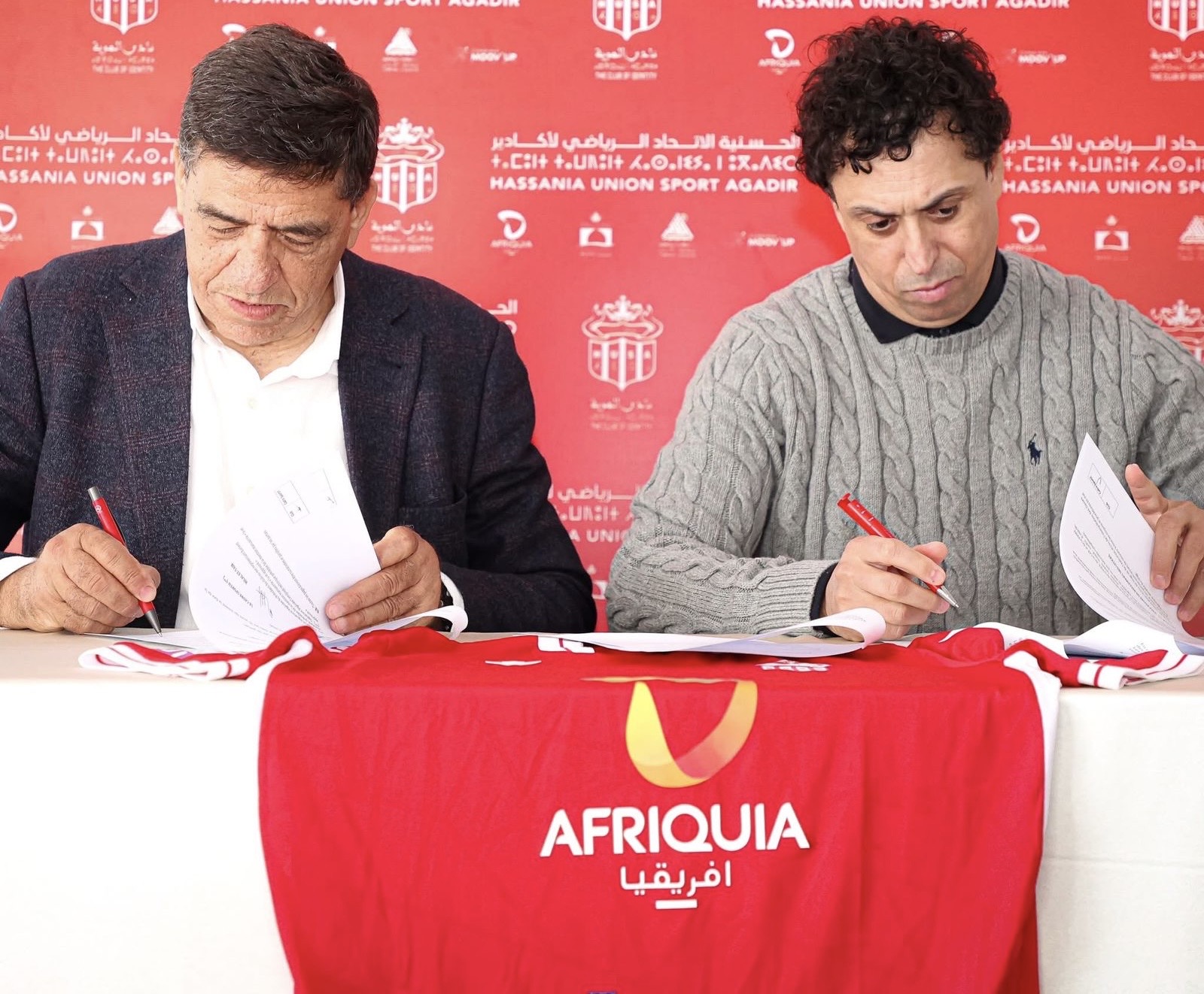 الطير مدرباً جديداً لحسنية أكادير وأمير إلى ردهات «الفيفا»