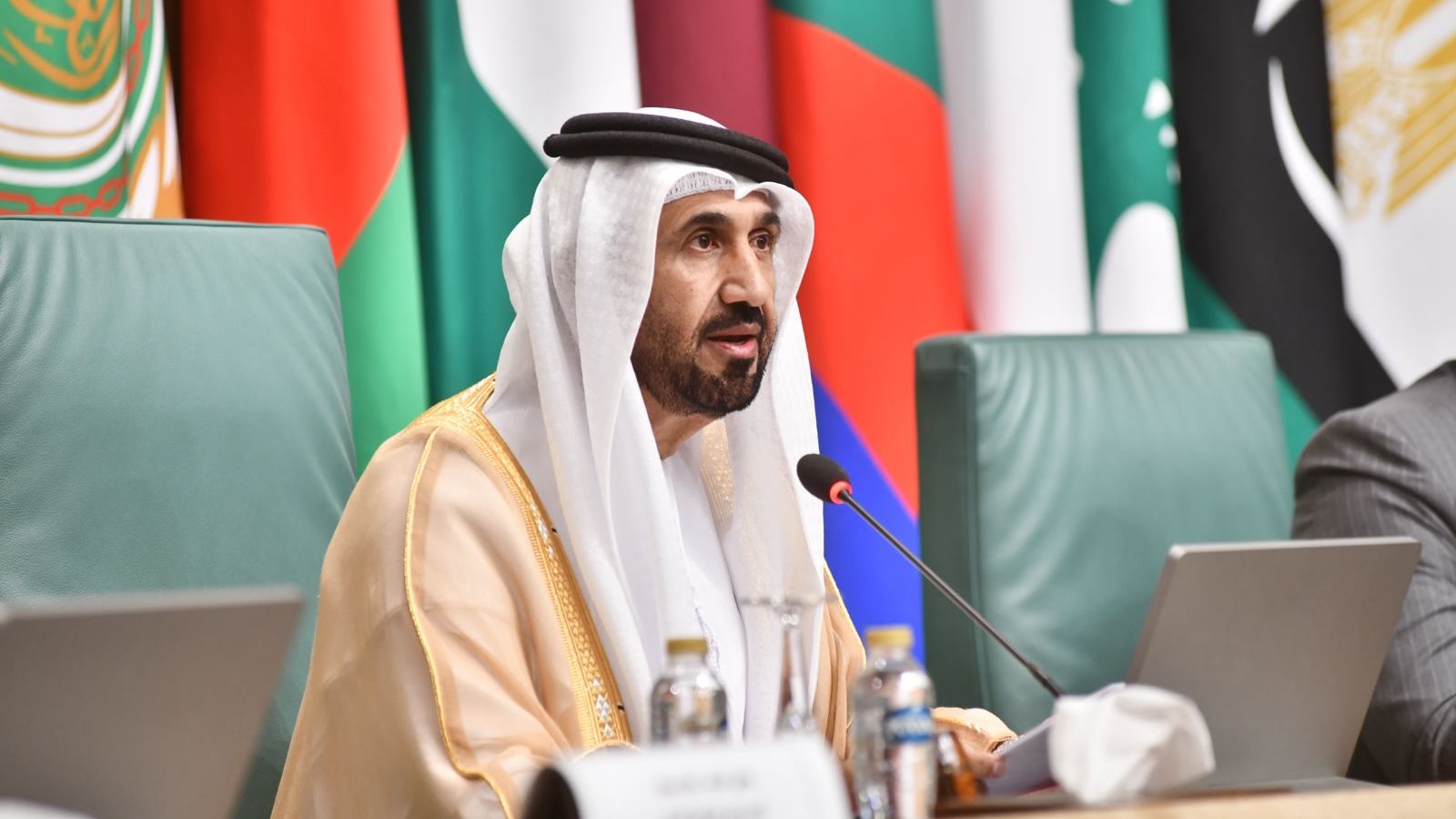 رئيس البرلمان العربي يدين الهجمات الإيرانية على دول عربية ويصفها بالانتهاك السافر