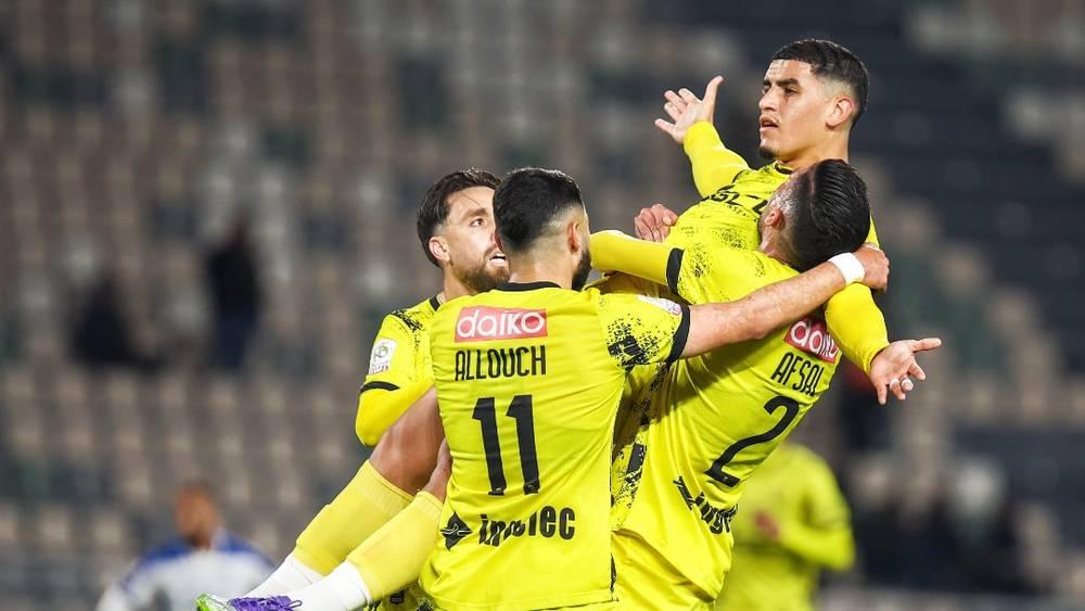 بنجديدة وعلوش يقودان “الماص” للفوز على الدشيرة في قلب ملعب أدرار