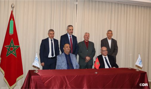 الهيئة الوطنية للعدول واللجنة الوطنية لمراقبة حماية المعطيات ذات الطابع الشخصي توقعان اتفاقية من أجل الانضمام إلى برنامج “DATA-TIKA”